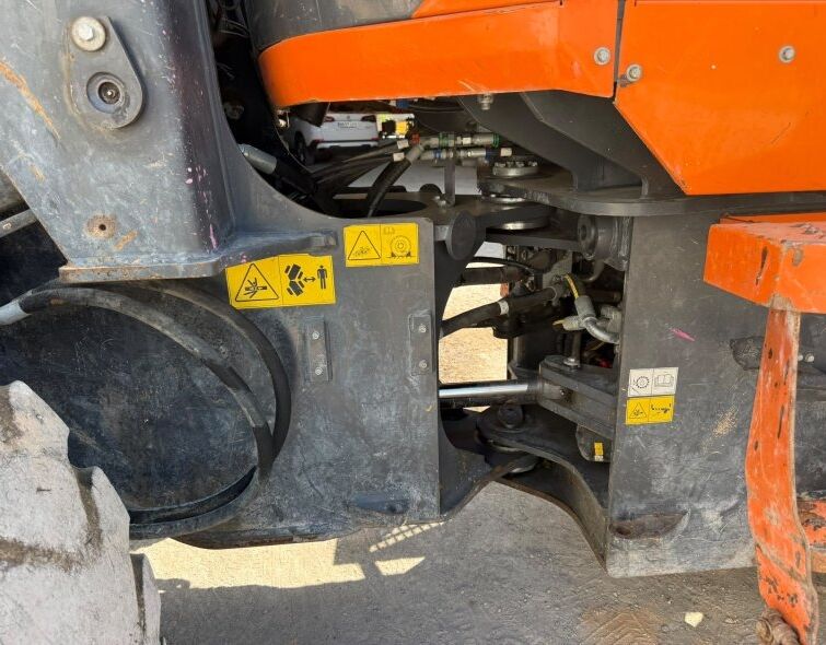 DOOSAN  DL200-5 **WHEEL LOADER**